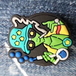 SET OF FOUR CROC CHARMS